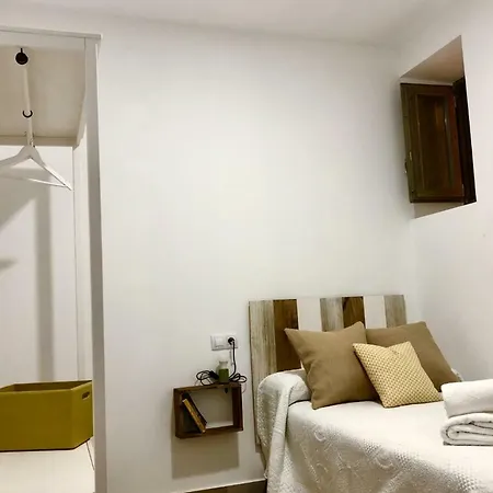 Caesarina Ii 公寓 Caces