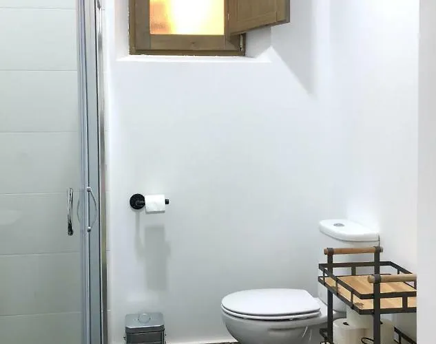 Caesarina Ii דירה